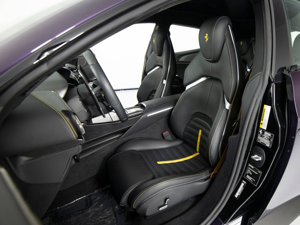 Used 2025 Ferrari Purosangue AWD/4WD image 30