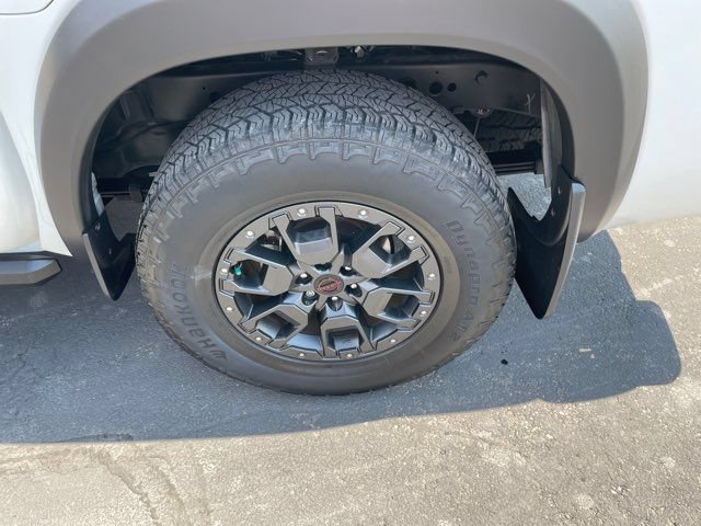Used 2023 Nissan Frontier PRO-4X w/ Pro-4X Premium Package AWD/4WD image 29