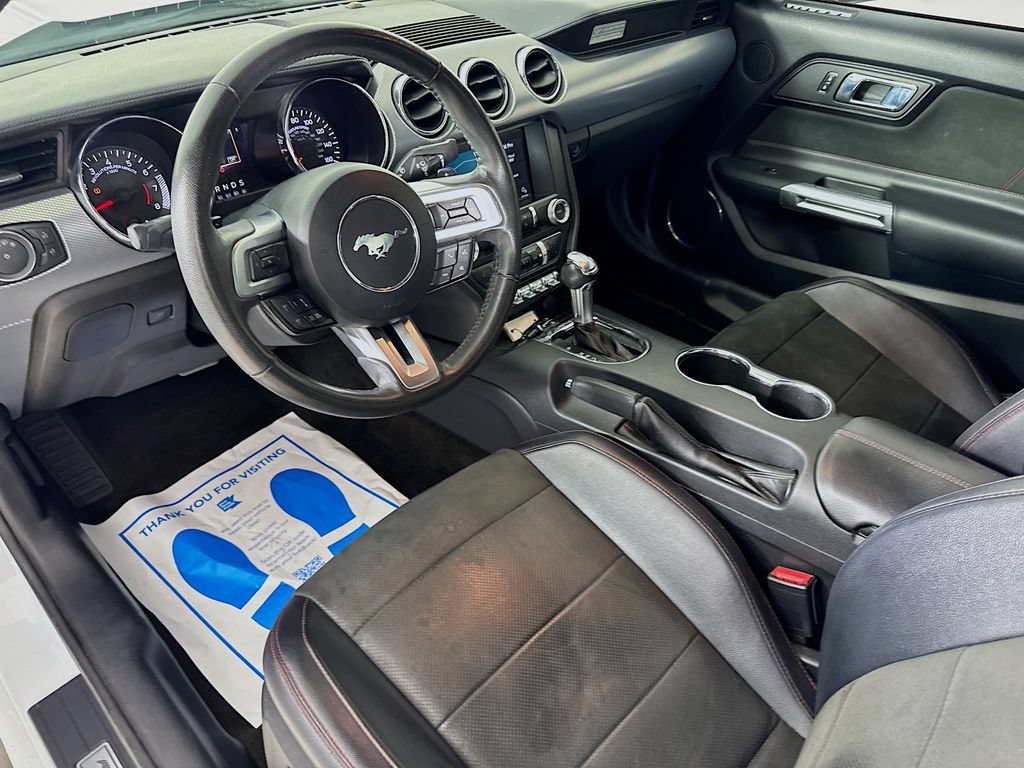 Used 2016 Ford Mustang GT Premium w/ Equipment Group 401A RWD image 11