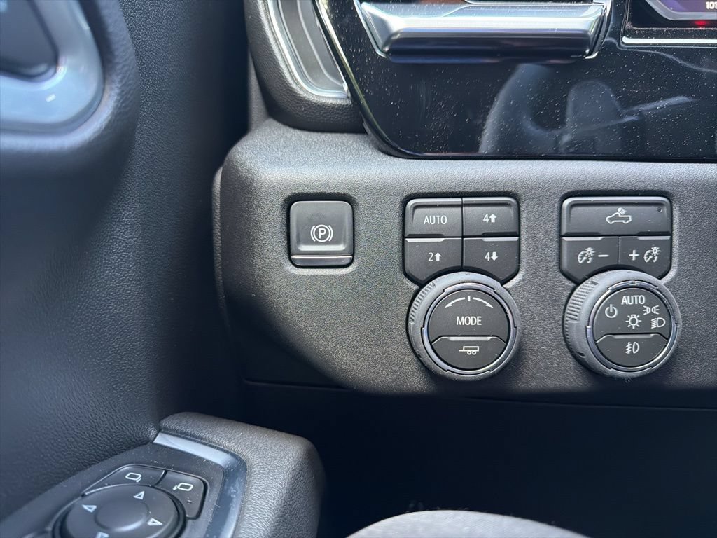 New 2026 Chevrolet Silverado 1500 RST AWD/4WD image 23