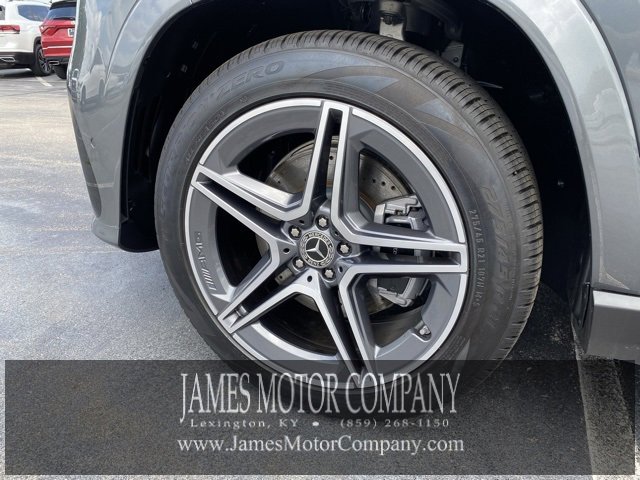 New 2025 Mercedes-Benz GLS 450 4MATIC image 13
