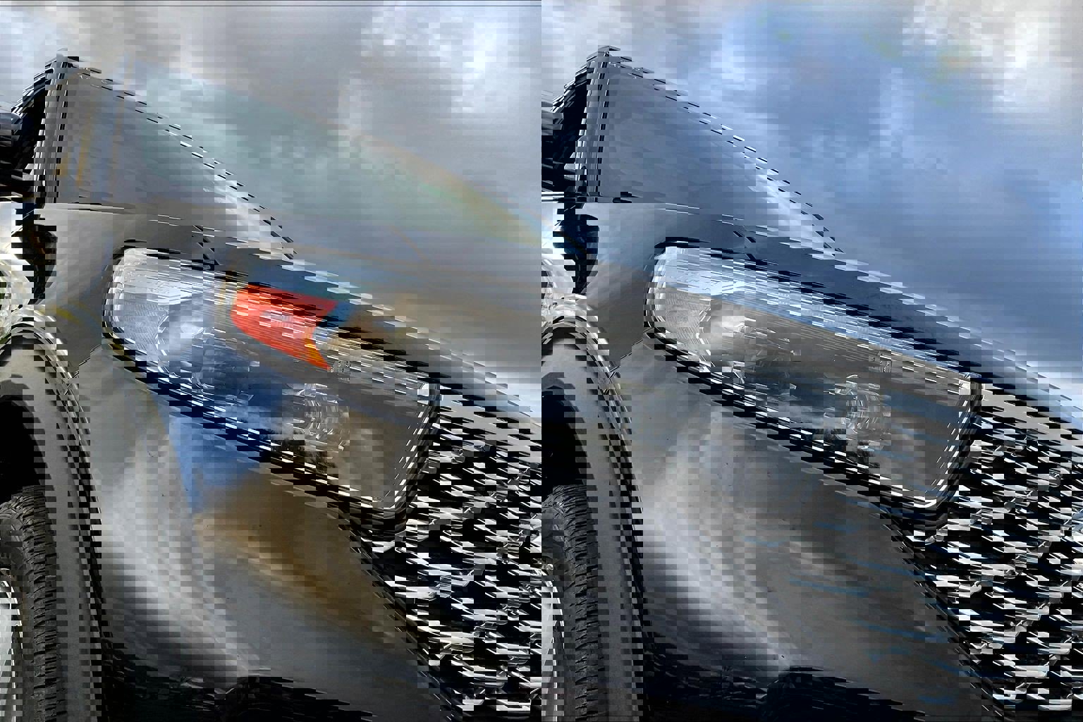 Used 2021 Ford Explorer Platinum w/ Equipment Group 601A image 32