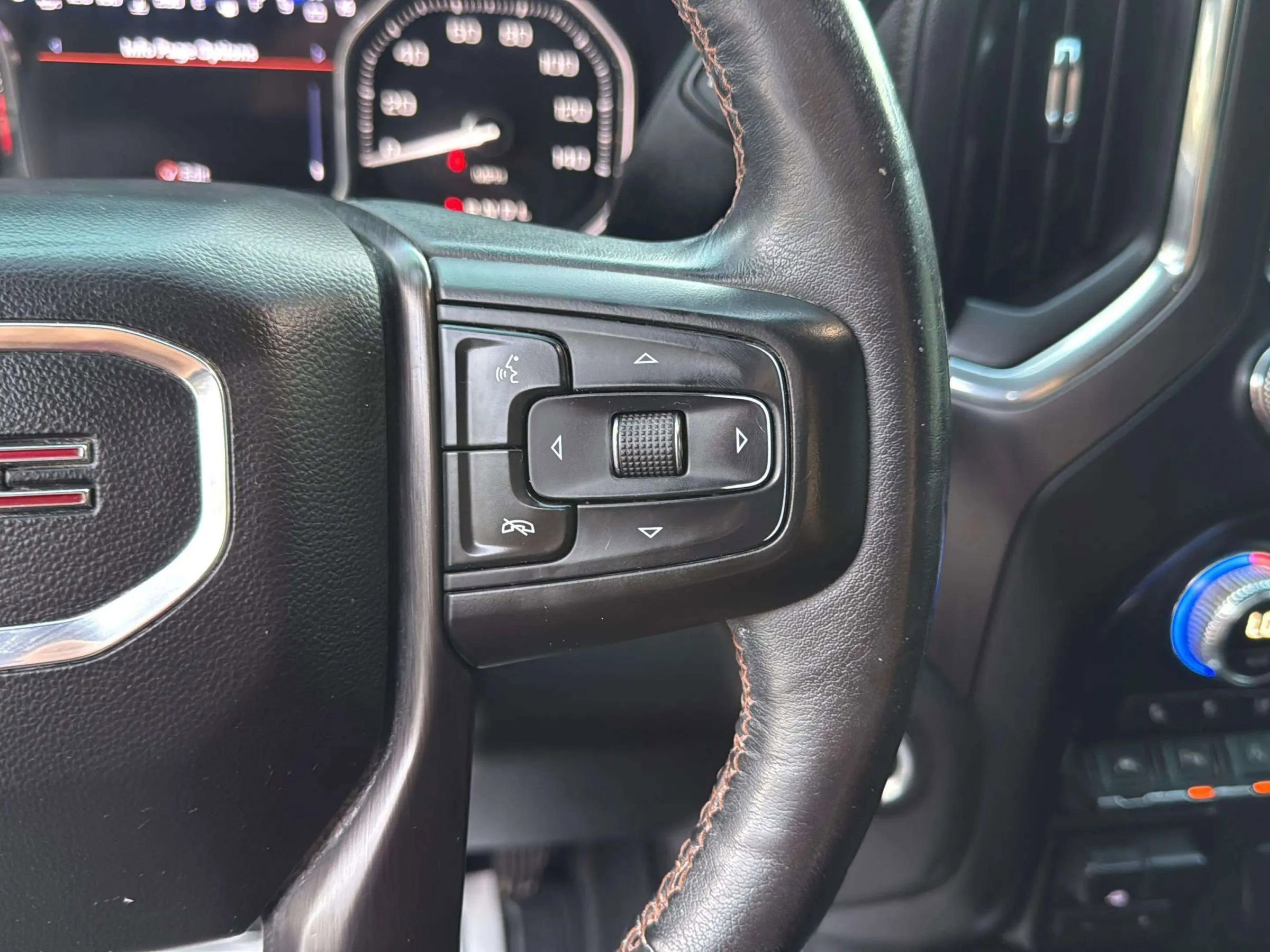 Used 2020 GMC Sierra 1500 AT4 w/ AT4 Premium Package image 18