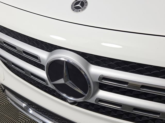 Used 2022 Mercedes-Benz GLB 250 4MATIC image 12