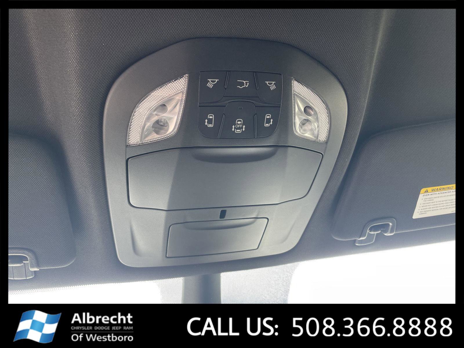 New 2026 Chrysler Pacifica Select image 24