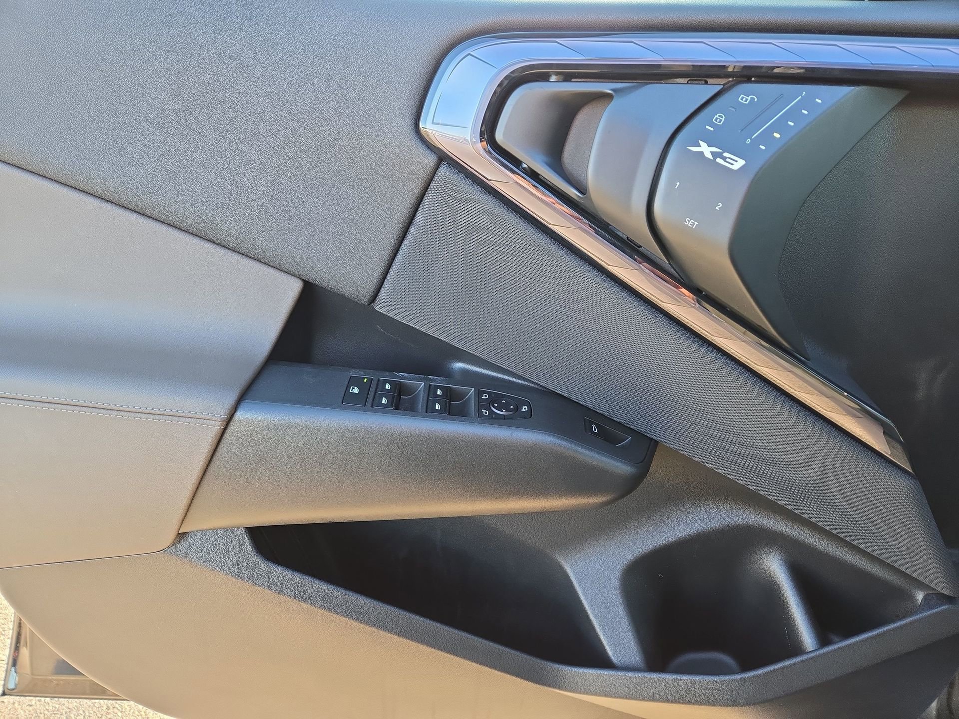 Used 2025 BMW X3 xDrive30i image 21