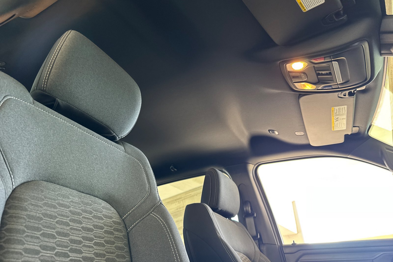 New 2026 RAM 1500 Express AWD/4WD image 13