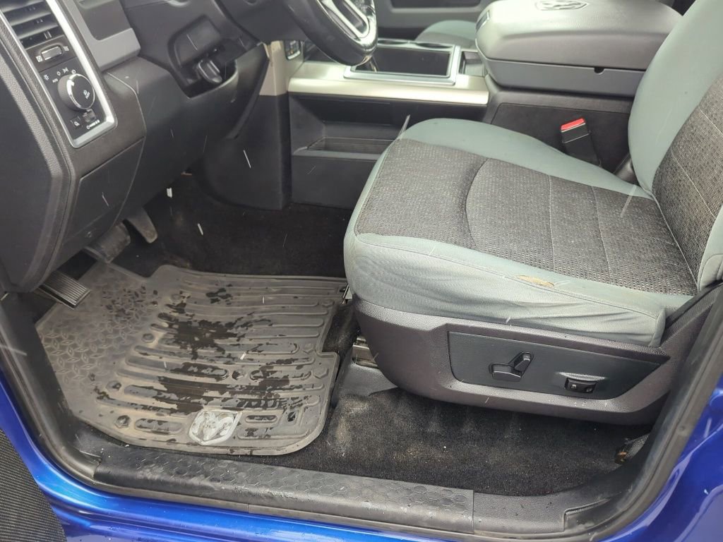 Used 2014 RAM 1500 Outdoorsman image 31