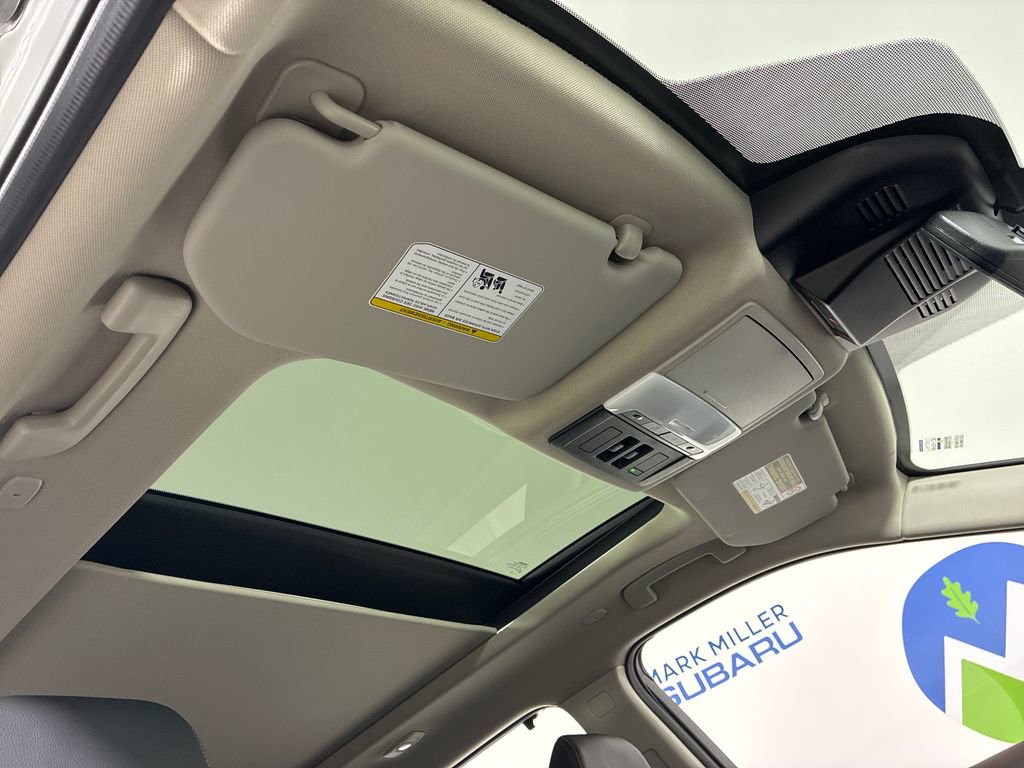 Used 2023 Nissan Rogue SL w/ SL Premium Package image 33