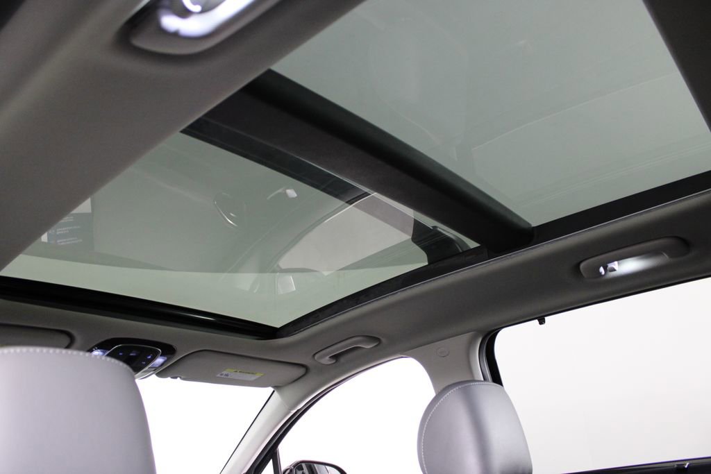 Certified 2023 Hyundai Santa Fe SEL w/ Premium Package image 24