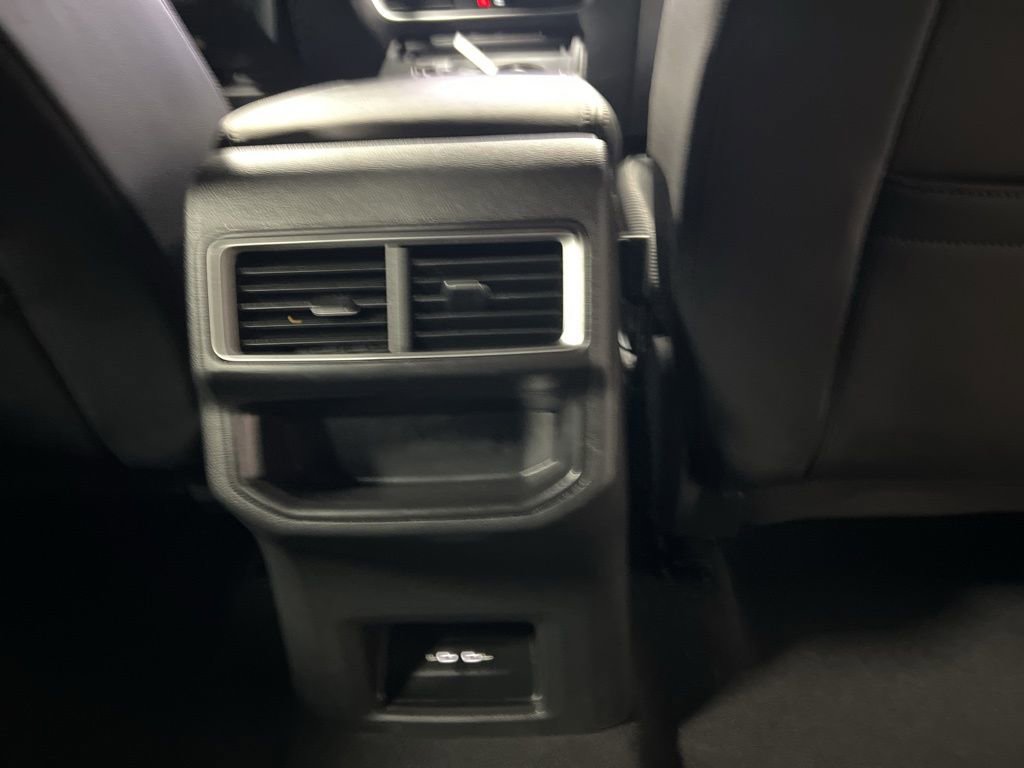 Used 2024 Volkswagen Atlas Cross Sport SE image 14