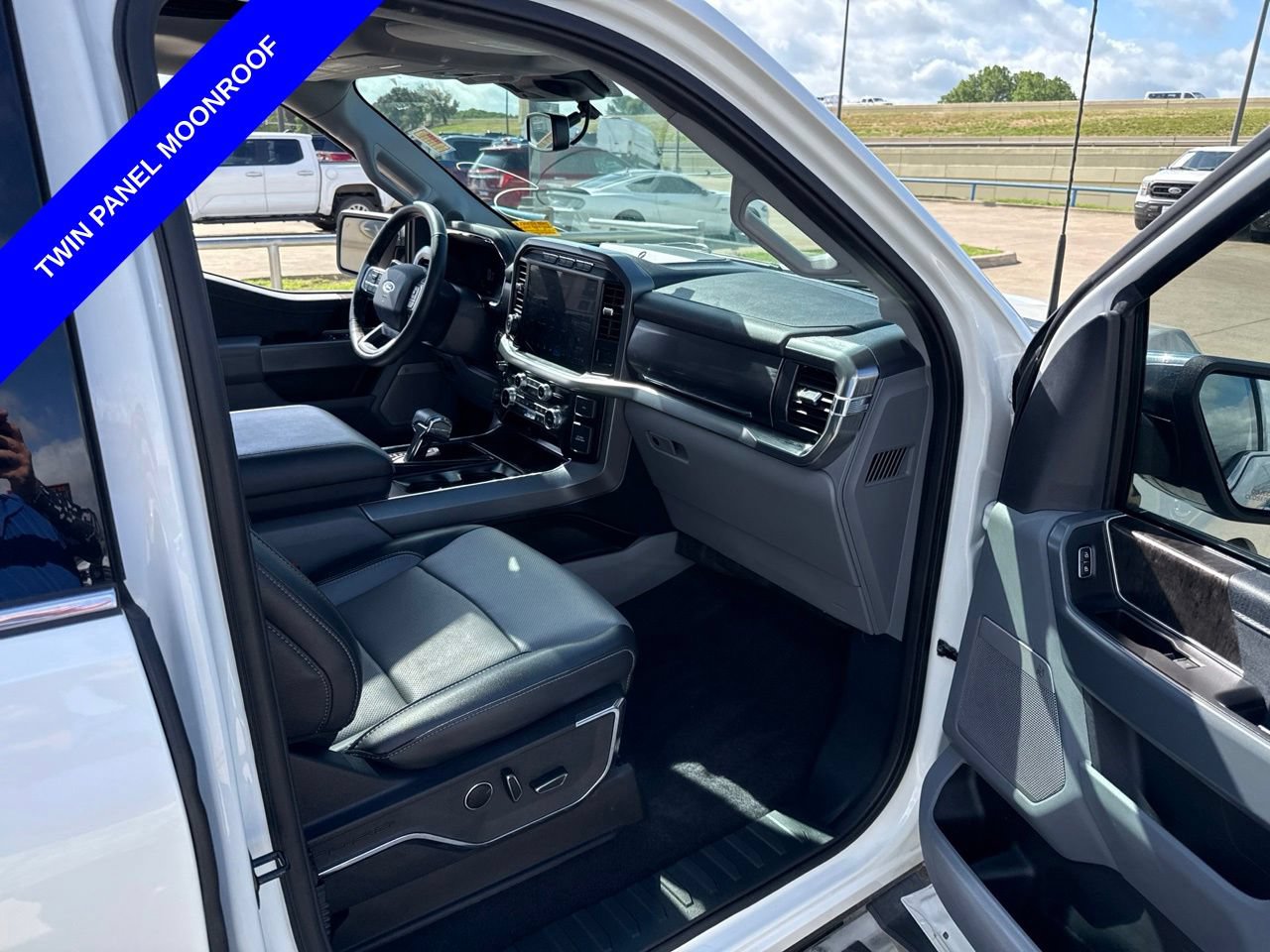 Used 2023 Ford F150 Lariat w/ Equipment Group 502A High AWD/4WD image 15