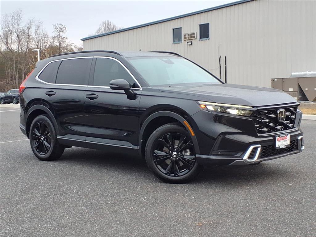 Used 2025 Honda CR-V Sport Touring image 2