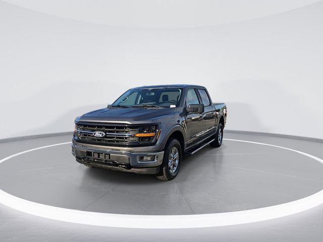 Certified 2024 Ford F150 XLT w/ Mobile Office Package AWD/4WD image 4