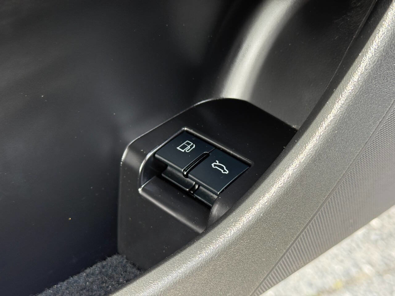 Used 2013 Audi TT 2.0T Prestige image 17