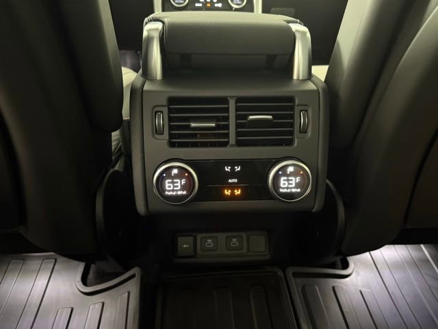 New 2026 Land Rover Discovery Limited Edition image 32