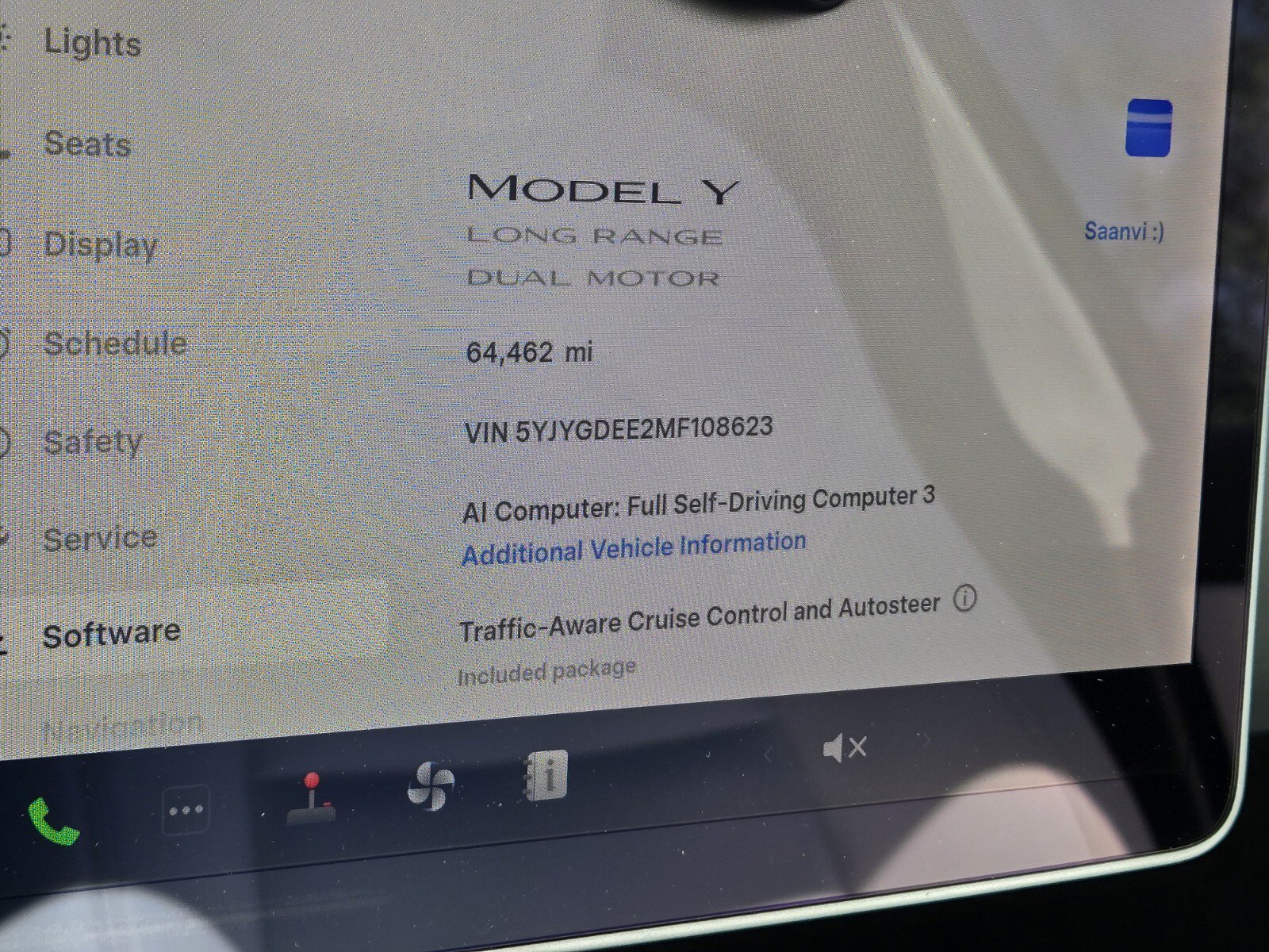 Used 2021 Tesla Model Y Long Range AWD/4WD image 22