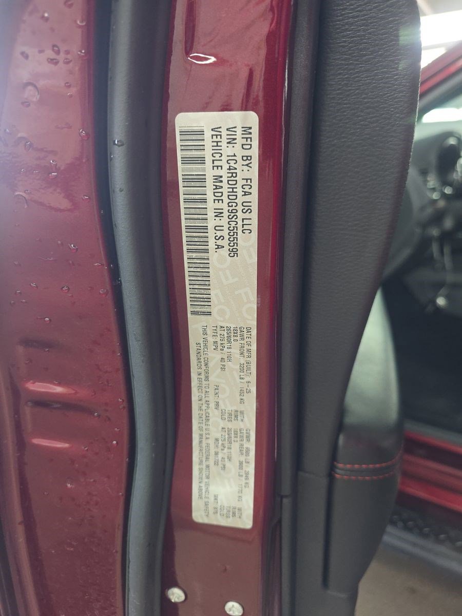 Used 2025 Dodge Durango GT image 16