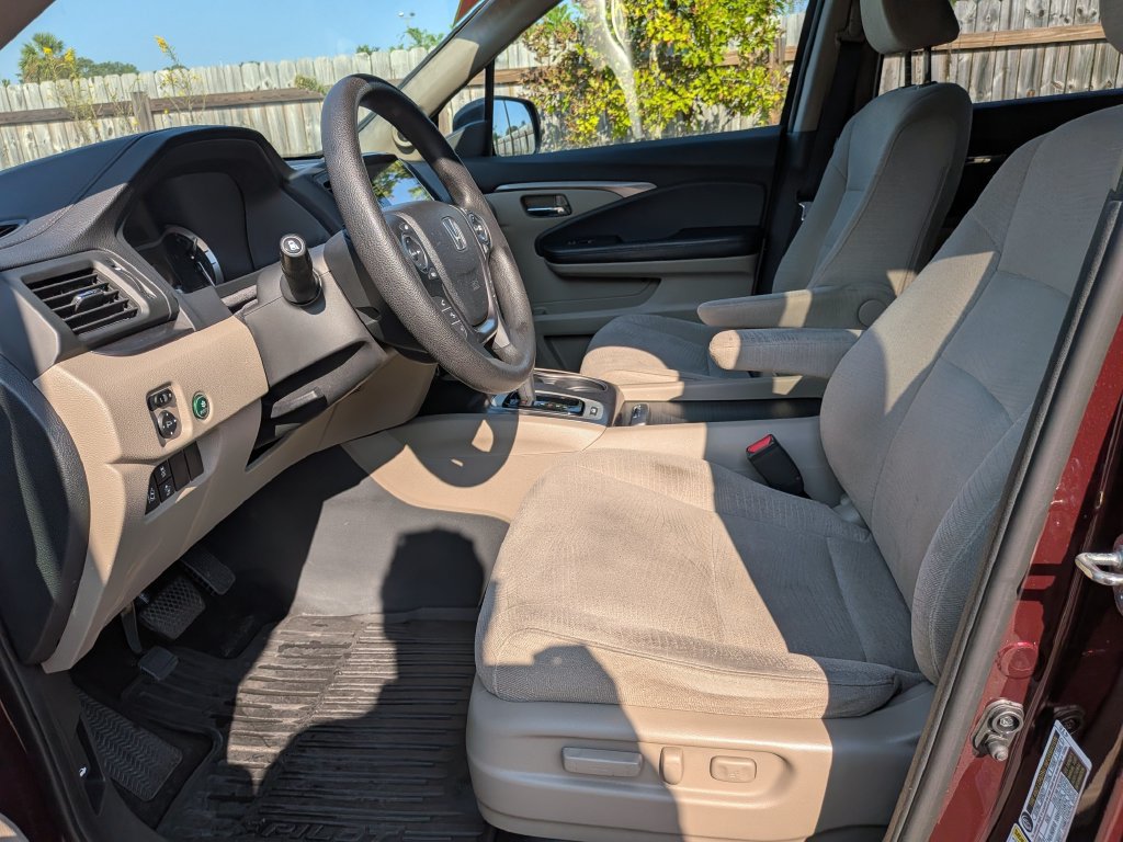 Used 2016 Honda Pilot EX image 10