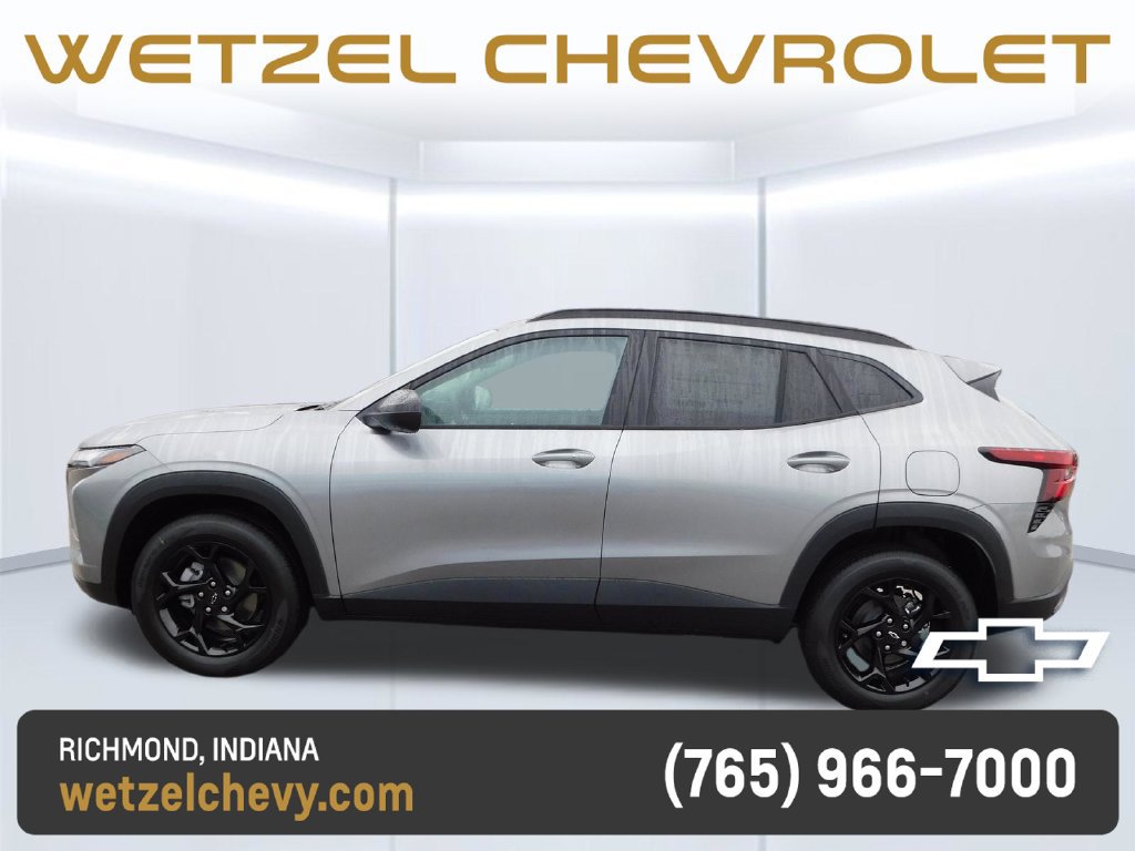 New 2026 Chevrolet Trax LT w/ Midnight Edition FWD image 6