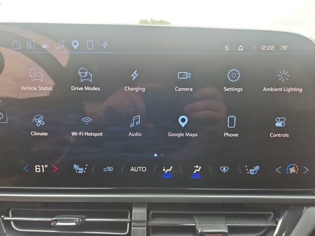 Used 2024 Chevrolet Equinox EV RS FWD image 19