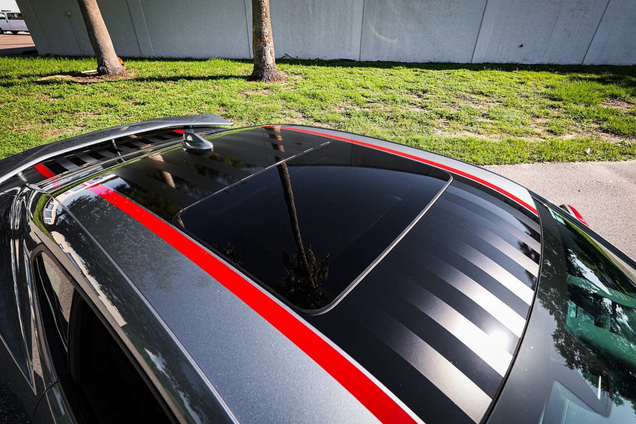 Used 2023 Chevrolet Camaro ZL1 image 20