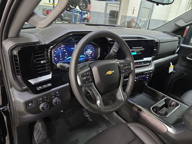 New 2026 Chevrolet Silverado 2500 LTZ w/ LTZ Premium Package image 18