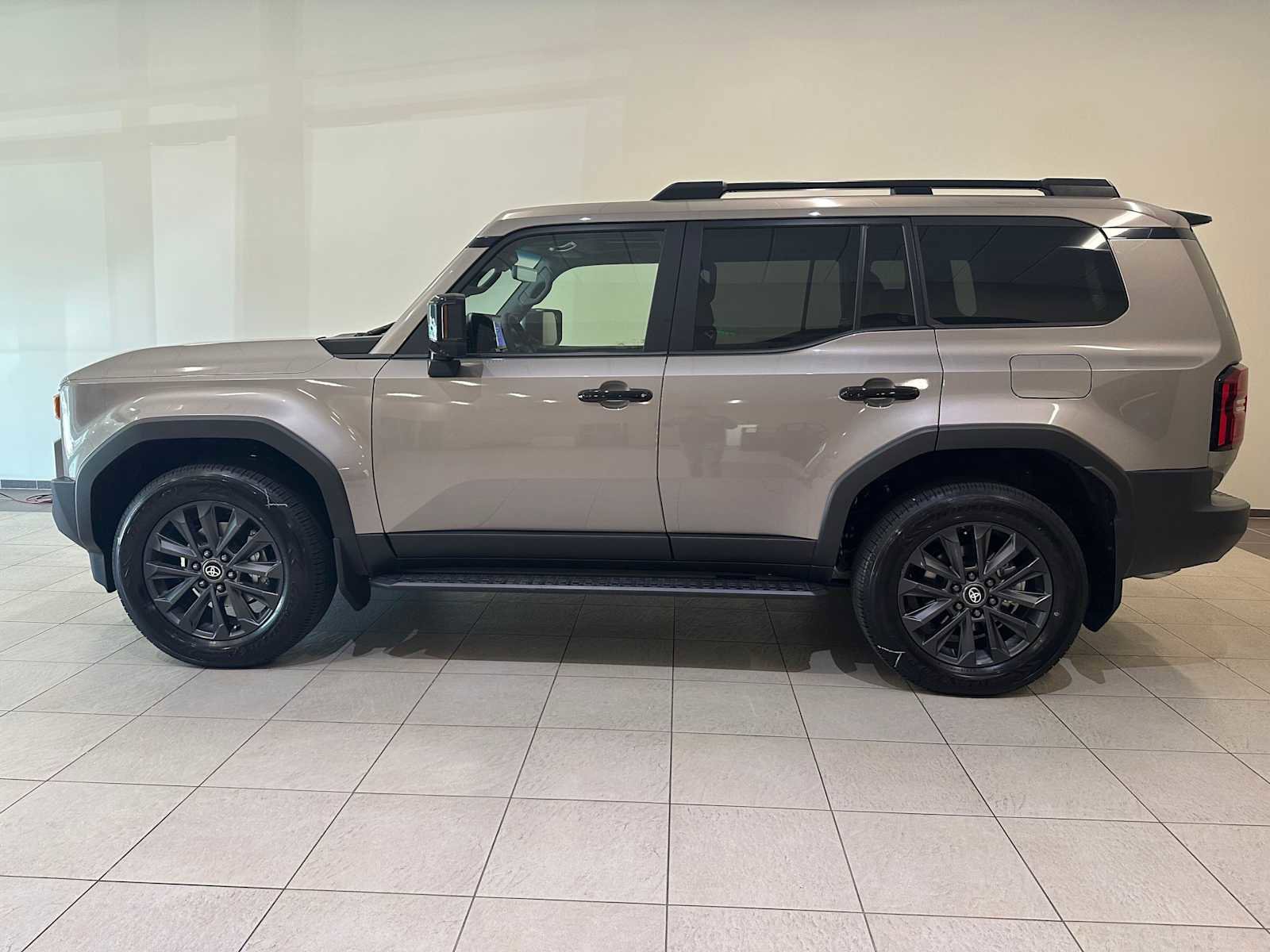 Certified 2025 Toyota Land Cruiser w/ Premium Package image 4