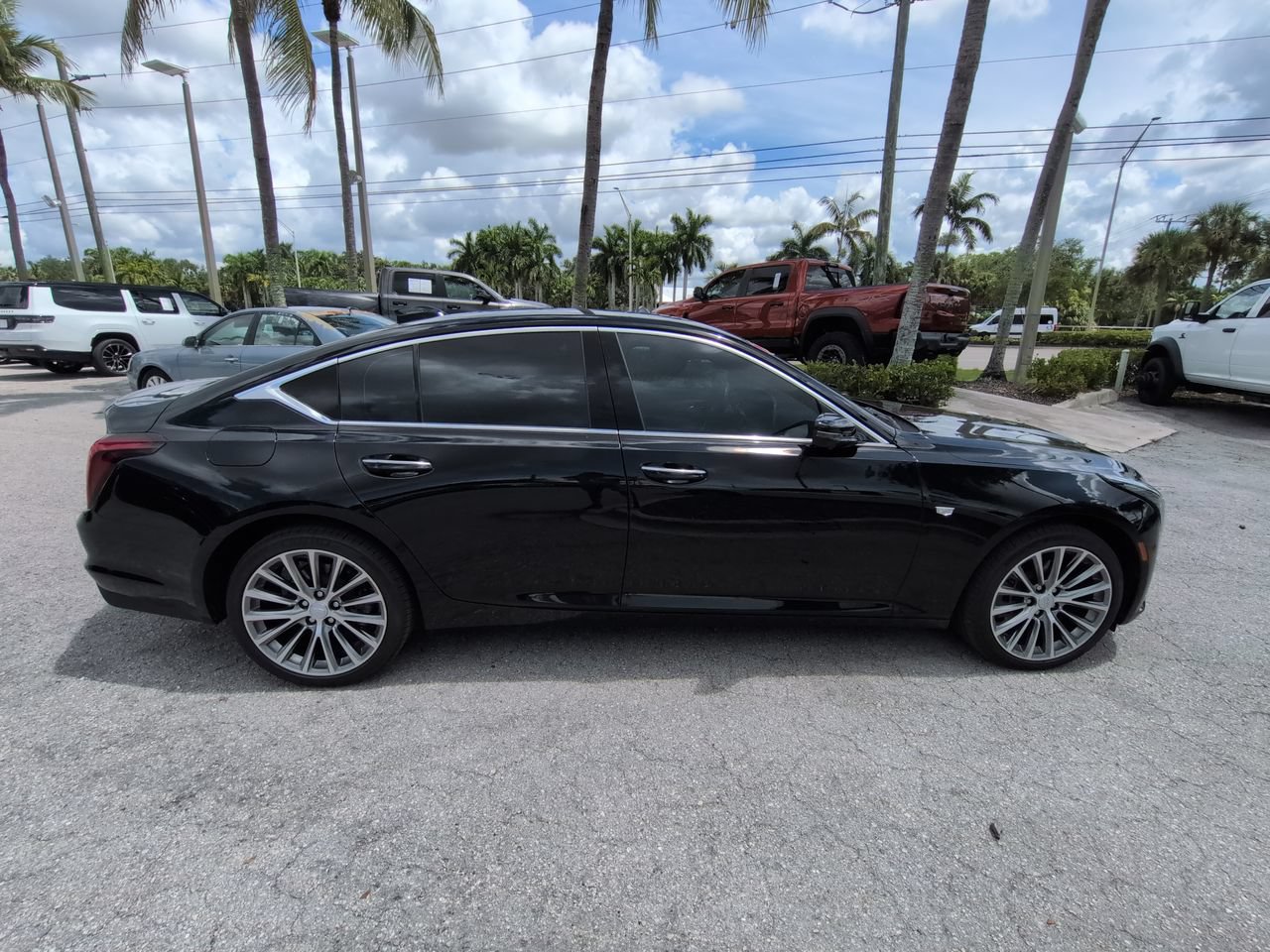 Used 2025 Cadillac CT5 Premium Luxury w/ Technology Package AWD/4WD image 4