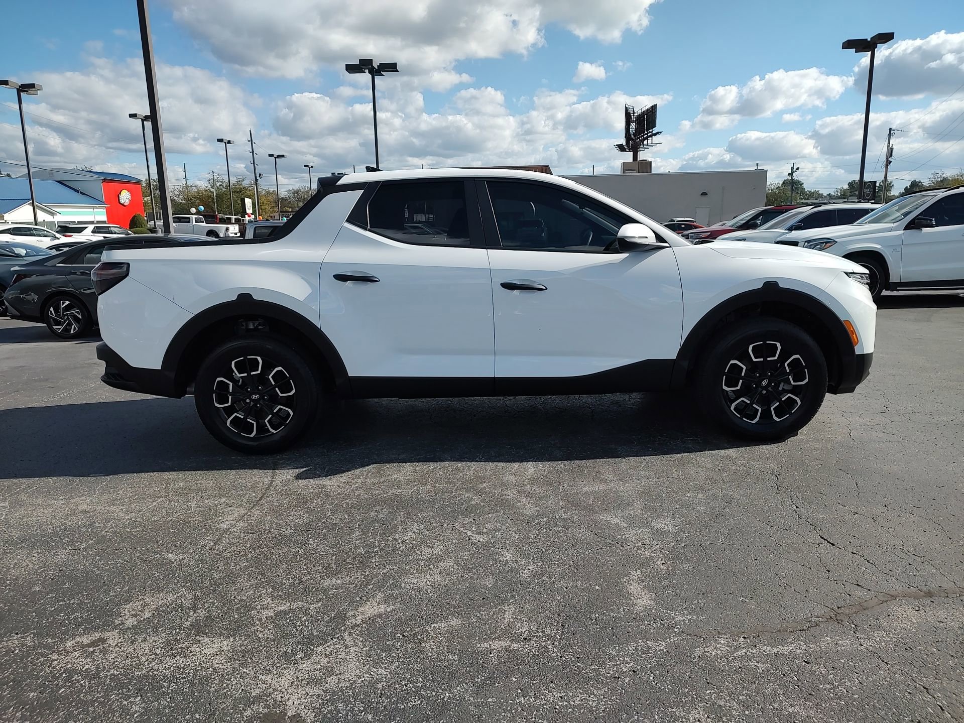 Used 2024 Hyundai Santa Cruz SEL image 27