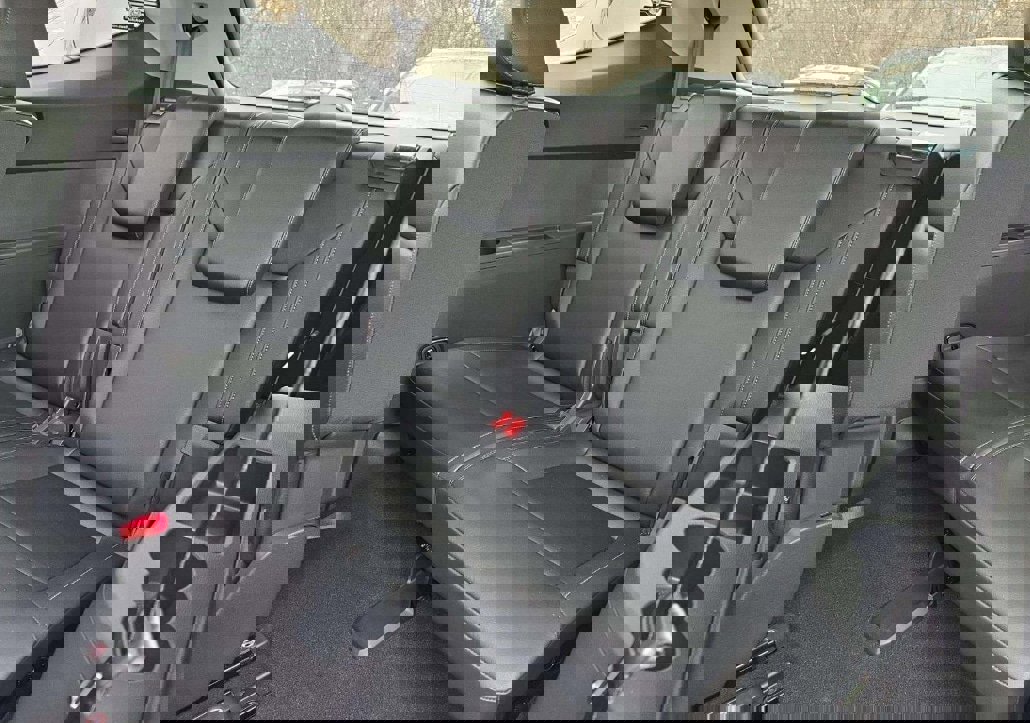 Used 2019 Volkswagen Atlas SE w/ Panoramic Sunroof Package image 14