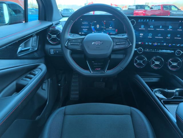 Certified 2025 Chevrolet Blazer EV RS RWD image 3