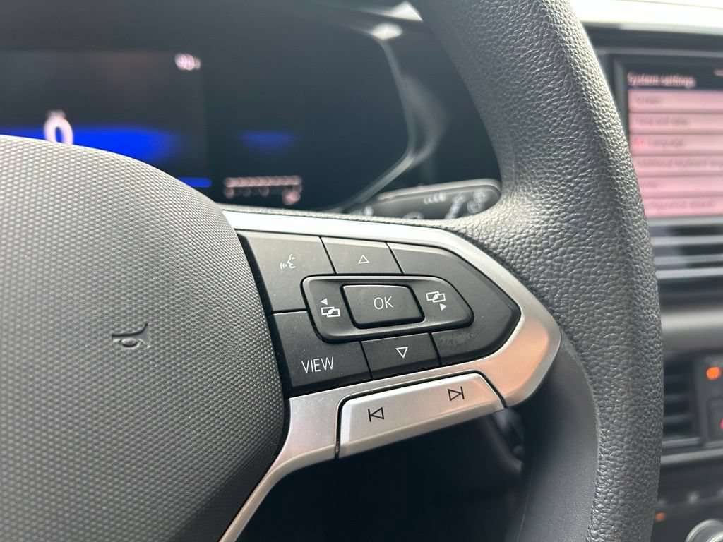 Certified 2022 Volkswagen Taos S AWD/4WD image 22