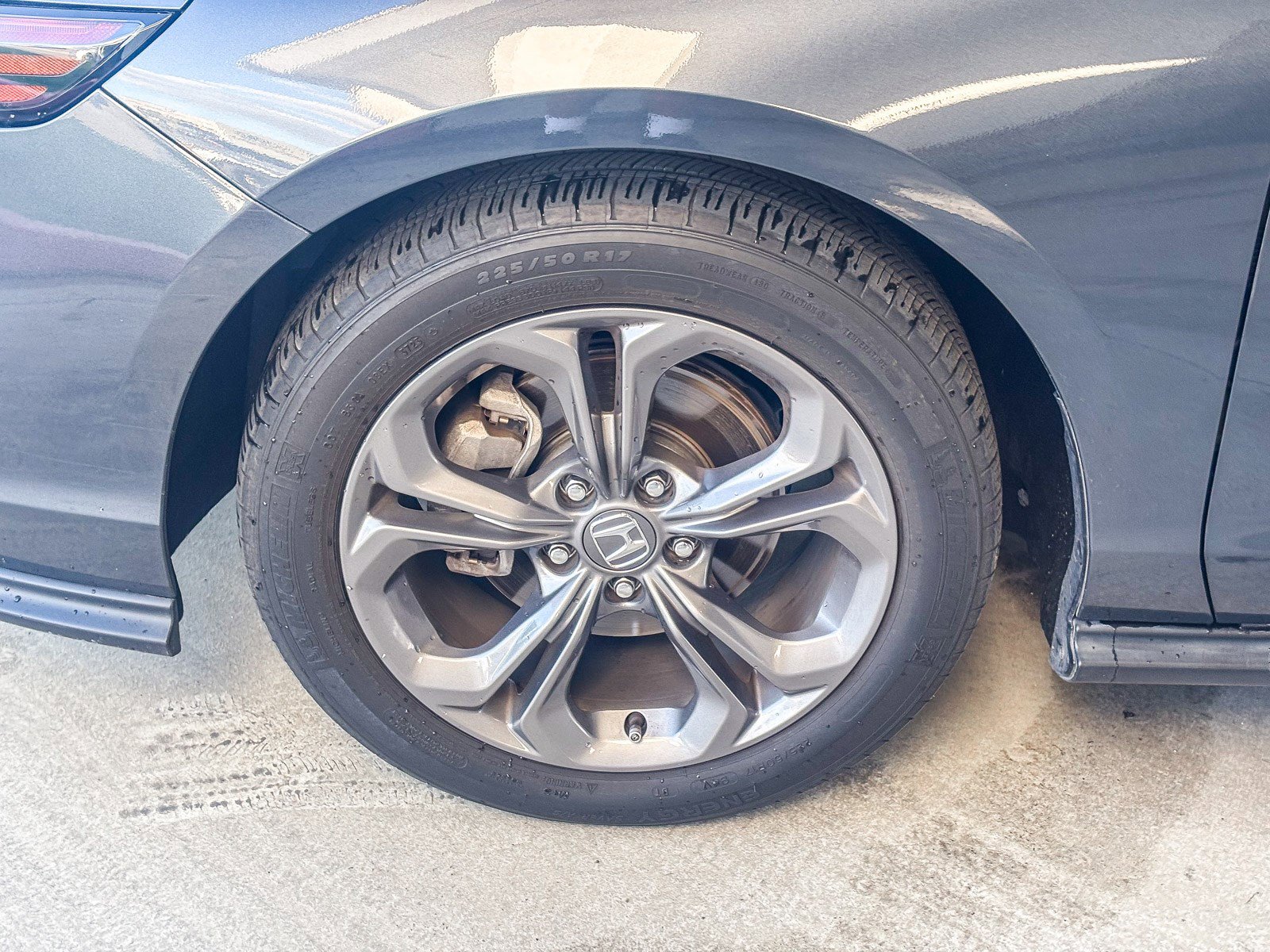 Used 2024 Honda Accord EX image 11