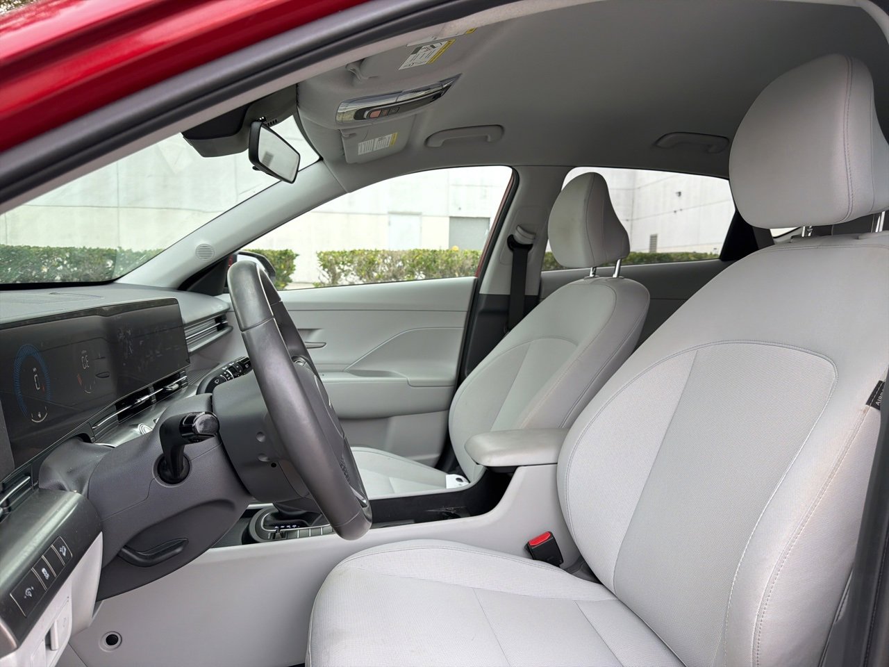 Used 2025 Hyundai Kona SEL image 9