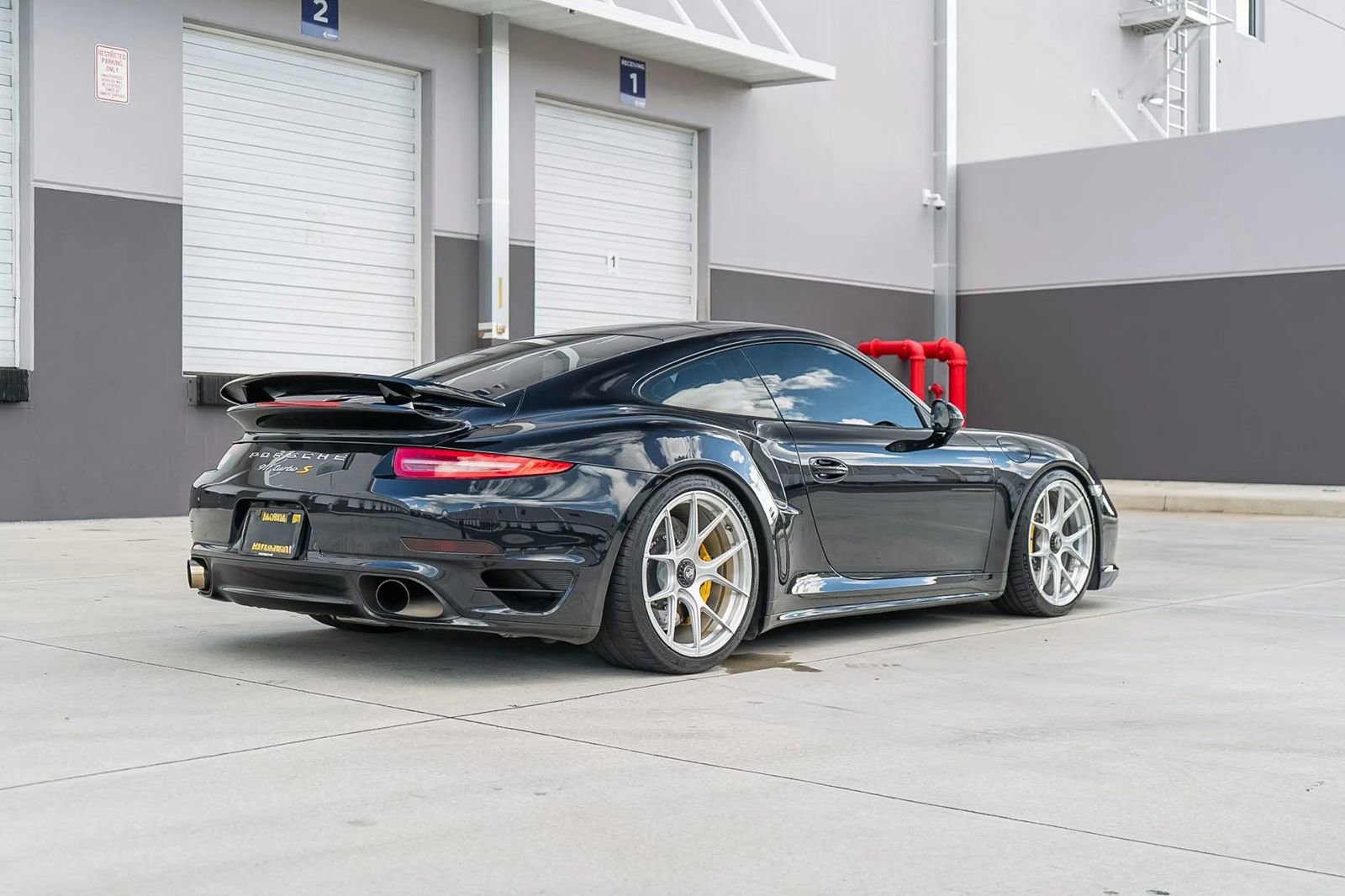Used 2015 Porsche 911 Turbo S AWD/4WD image 7