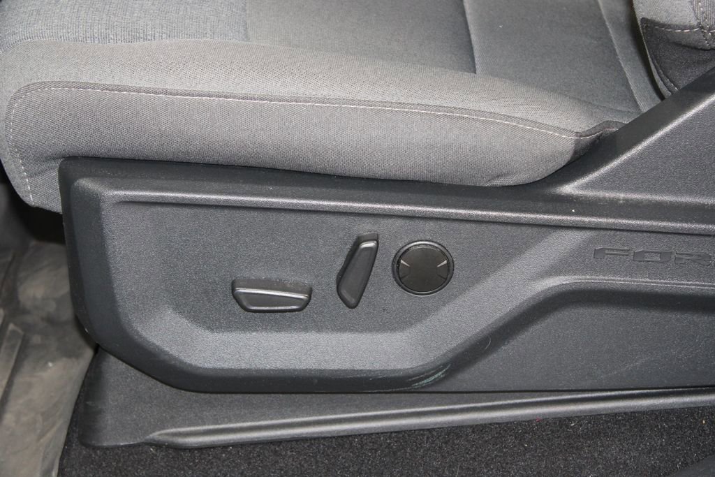 Used 2025 Ford F150 XLT w/ Equipment Group 302A MID image 21