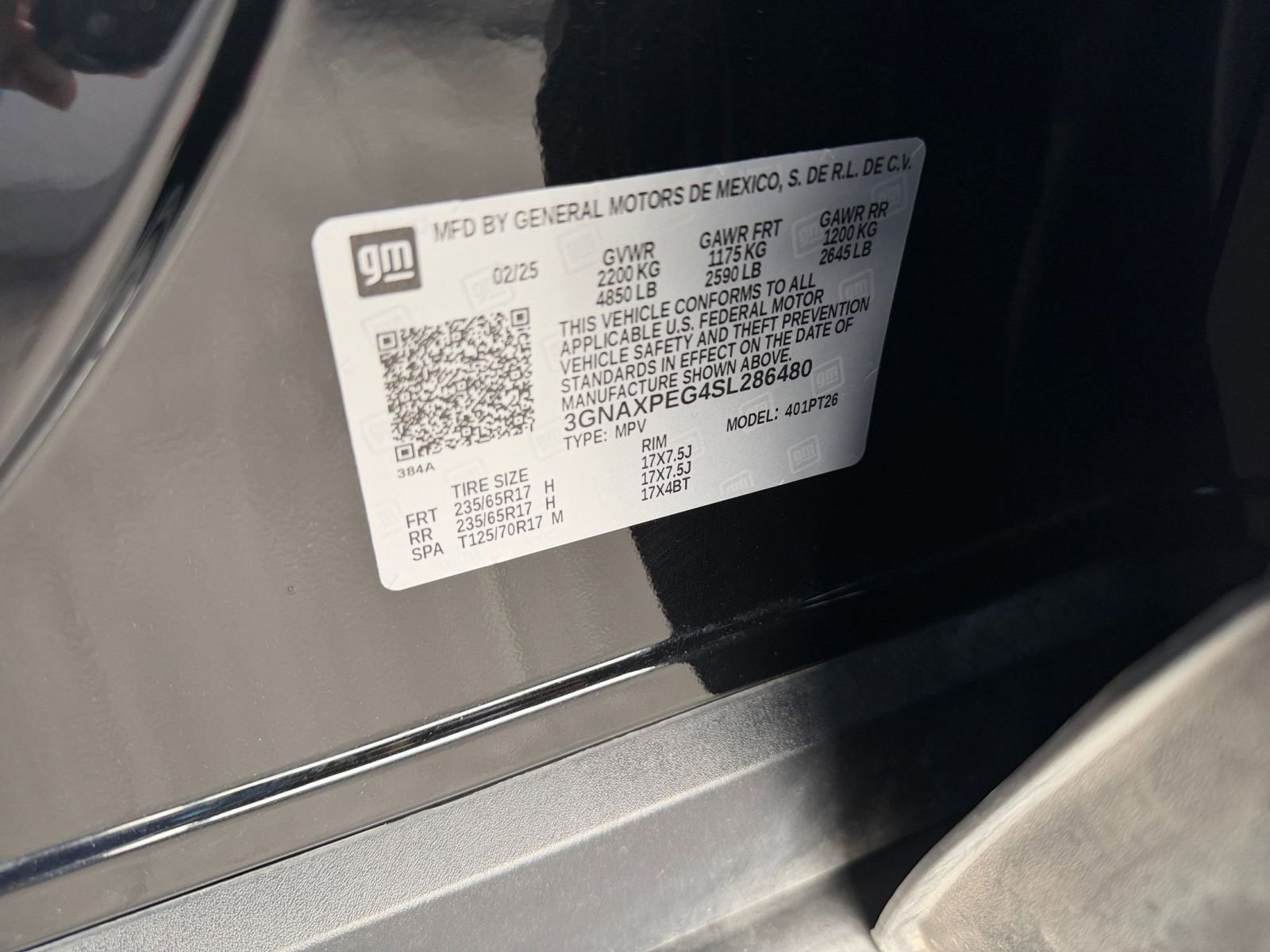 Used 2025 Chevrolet Equinox LT image 28