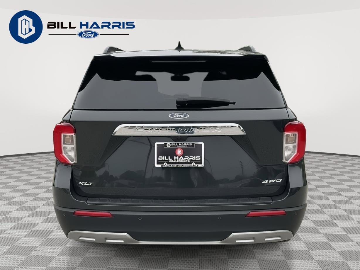 Used 2023 Ford Explorer XLT w/ Equipment Group 202A AWD/4WD image 6