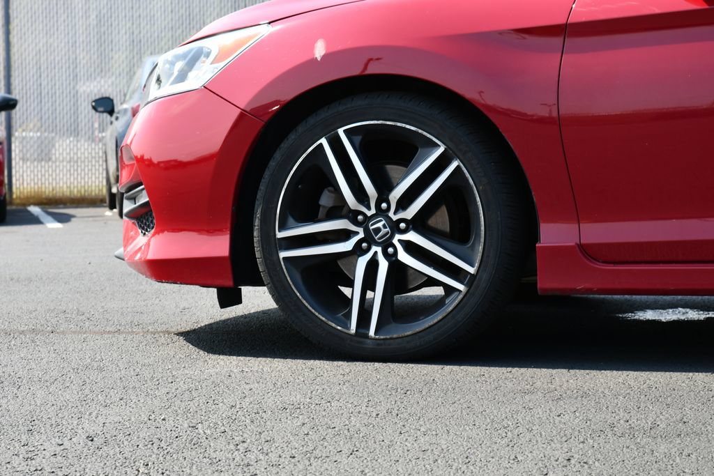 Used 2016 Honda Accord Sport image 12