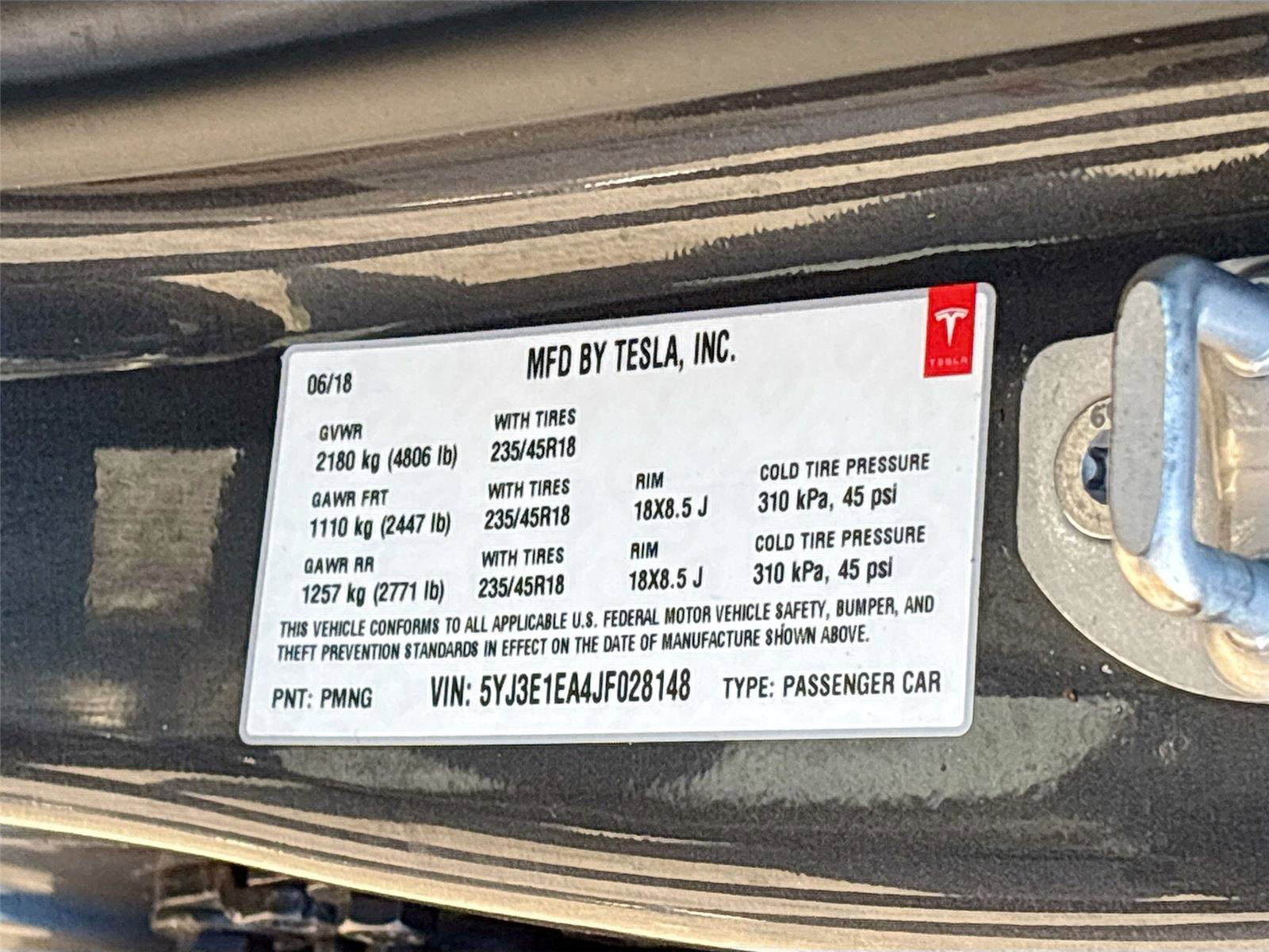 Used 2018 Tesla Model 3 Long Range RWD image 32