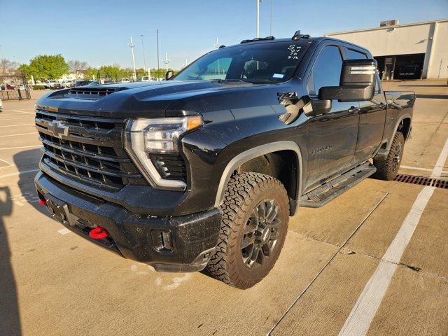 Used 2025 Chevrolet Silverado 2500 LT w/ Trail Boss Package video 3