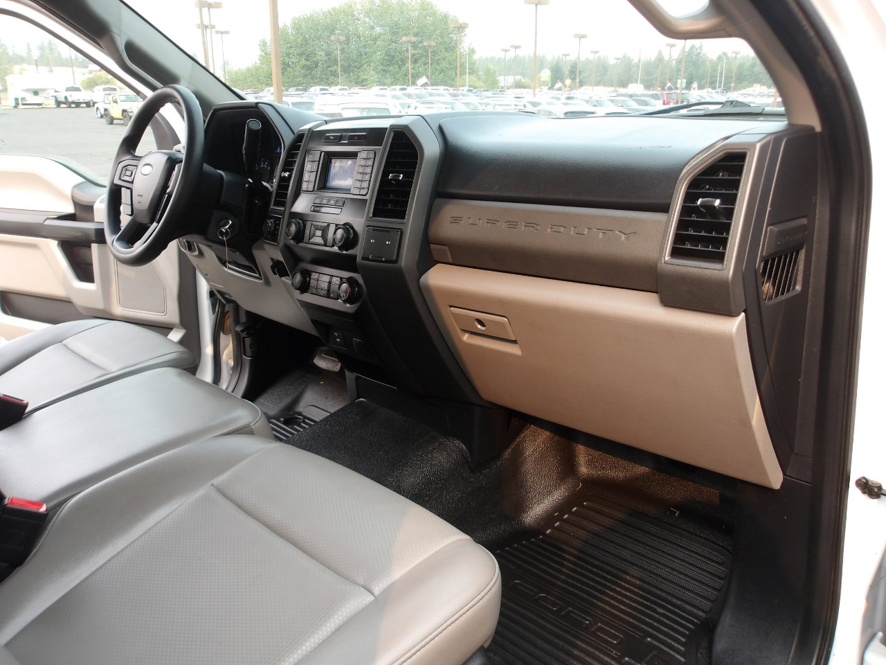 Used 2021 Ford F250 XL w/ Power Equipment Group image 11