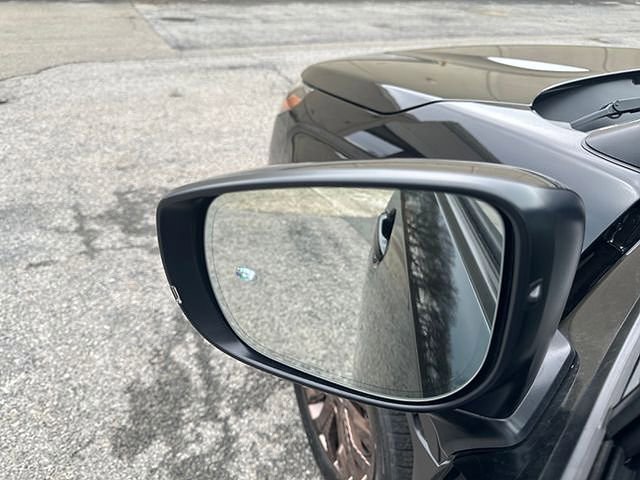 Used 2025 Subaru Forester Sport w/ Popular Package #2 image 9