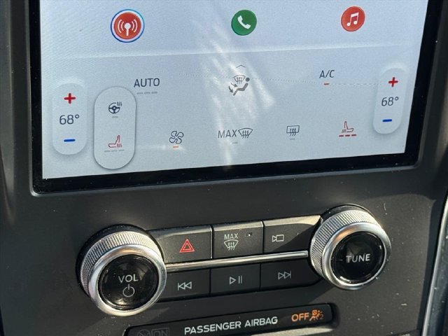 Used 2024 Ford Edge Titanium AWD/4WD image 22