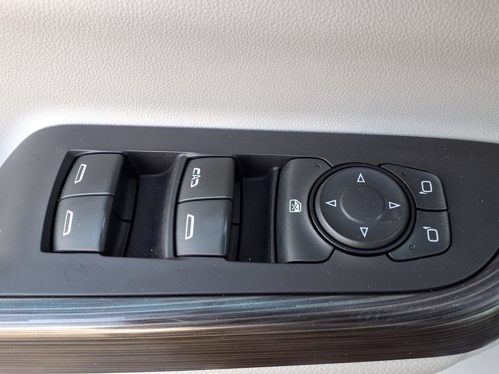Used 2019 GMC Acadia SLT FWD image 13
