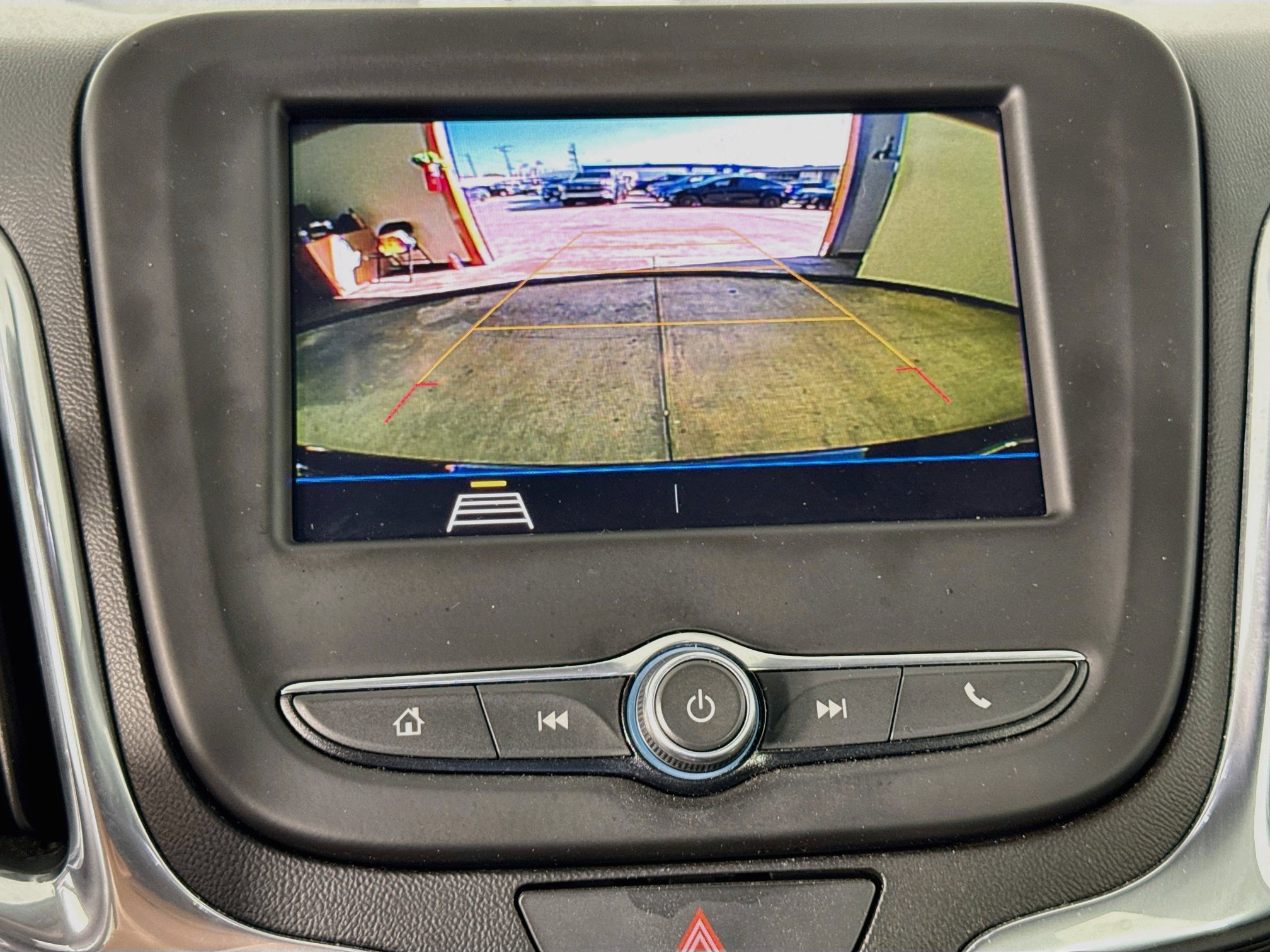 Used 2020 Chevrolet Equinox LS w/ LS Convenience Package FWD image 15