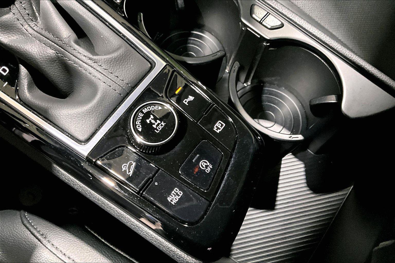 Used 2025 Kia Sportage SX AWD/4WD image 38