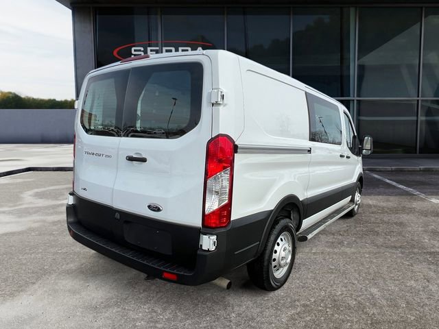Used 2024 Ford Transit 250 Low Roof AWD w/ Exterior Upgrade Package image 5