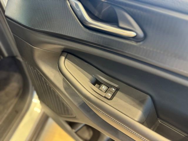 New 2025 Jeep Grand Cherokee L Altitude image 15